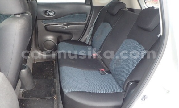 Acheter Occasion Voiture Nissan Note Gris à Beitbridge, Matabeleland South Acheter Occasion Voiture Nissan Note Gris à Beitbridge, Matabeleland South