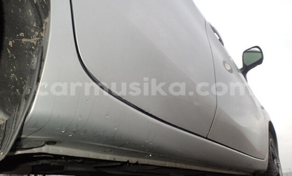 Acheter Occasion Voiture Nissan Note Gris à Beitbridge, Matabeleland South Acheter Occasion Voiture Nissan Note Gris à Beitbridge, Matabeleland South