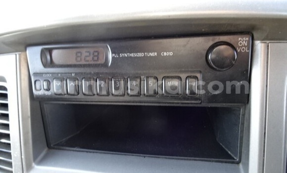 Acheter Occasion Voiture Nissan Caravan Gris à Beitbridge, Matabeleland South Acheter Occasion Voiture Nissan Caravan Gris à Beitbridge, Matabeleland South