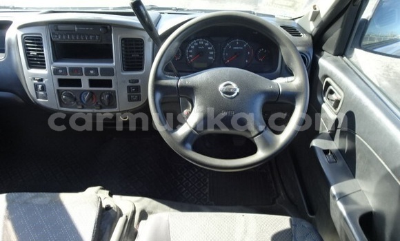 Acheter Occasion Voiture Nissan Caravan Gris à Beitbridge, Matabeleland South Acheter Occasion Voiture Nissan Caravan Gris à Beitbridge, Matabeleland South