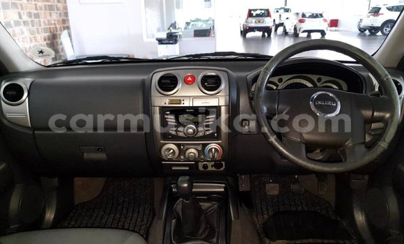 Buy Used Isuzu KB Blue Car in Beitbridge in Matabeleland South Buy Used Isuzu KB Blue Car in Beitbridge in Matabeleland South