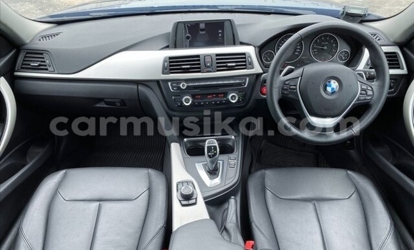 Acheter Occasion Voiture BMW 3–Series Bleu à Beitbridge, Matabeleland South Acheter Occasion Voiture BMW 3–Series Bleu à Beitbridge, Matabeleland South