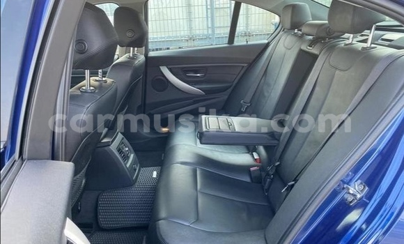 Acheter Occasion Voiture BMW 3–Series Bleu à Beitbridge, Matabeleland South Acheter Occasion Voiture BMW 3–Series Bleu à Beitbridge, Matabeleland South