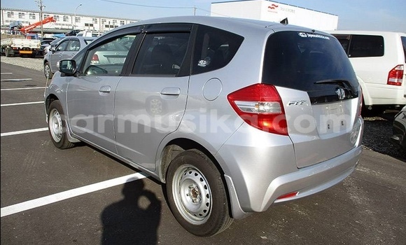 Acheter Occasion Voiture Honda Fit Gris à Beitbridge, Matabeleland South Acheter Occasion Voiture Honda Fit Gris à Beitbridge, Matabeleland South