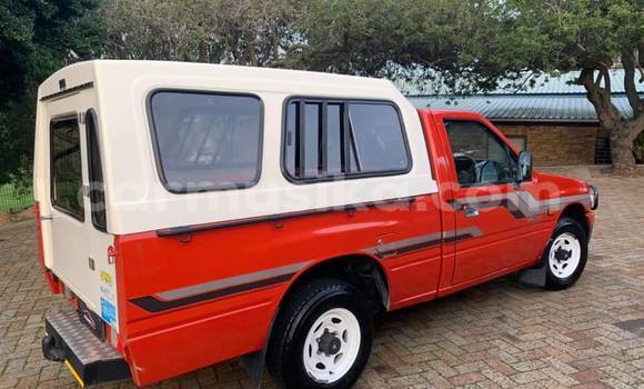 Acheter Occasion Voiture Isuzu Axiom Rouge à Beitbridge, Matabeleland South Acheter Occasion Voiture Isuzu Axiom Rouge à Beitbridge, Matabeleland South