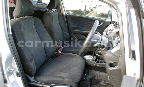 Acheter Occasion Voiture Honda Fit Gris à Beitbridge, Matabeleland South Acheter Occasion Voiture Honda Fit Gris à Beitbridge, Matabeleland South