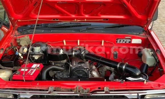 Acheter Occasion Voiture Isuzu Axiom Rouge à Beitbridge, Matabeleland South Acheter Occasion Voiture Isuzu Axiom Rouge à Beitbridge, Matabeleland South