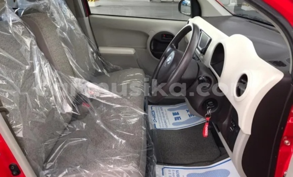 Acheter Occasion Voiture Toyota Passo Rouge à Beitbridge, Matabeleland South Acheter Occasion Voiture Toyota Passo Rouge à Beitbridge, Matabeleland South