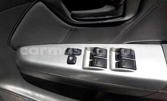 Buy Used Toyota Hilux White Car in Beitbridge in Matabeleland South Buy Used Toyota Hilux White Car in Beitbridge in Matabeleland South