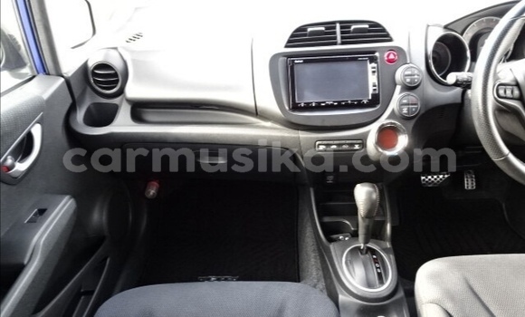 Acheter Occasion Voiture Honda Fit Bleu à Beitbridge, Matabeleland South Acheter Occasion Voiture Honda Fit Bleu à Beitbridge, Matabeleland South