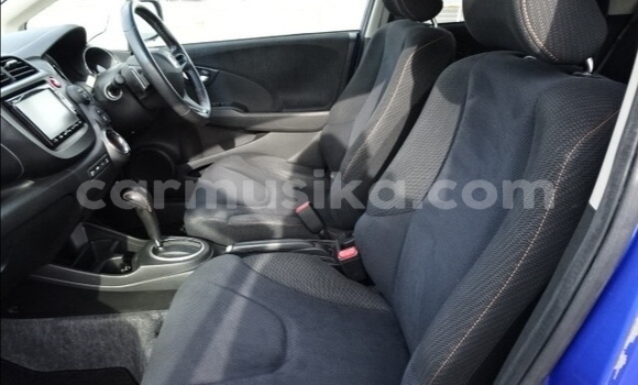 Acheter Occasion Voiture Honda Fit Bleu à Beitbridge, Matabeleland South Acheter Occasion Voiture Honda Fit Bleu à Beitbridge, Matabeleland South