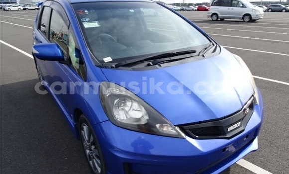 Acheter Occasion Voiture Honda Fit Bleu à Beitbridge, Matabeleland South Acheter Occasion Voiture Honda Fit Bleu à Beitbridge, Matabeleland South