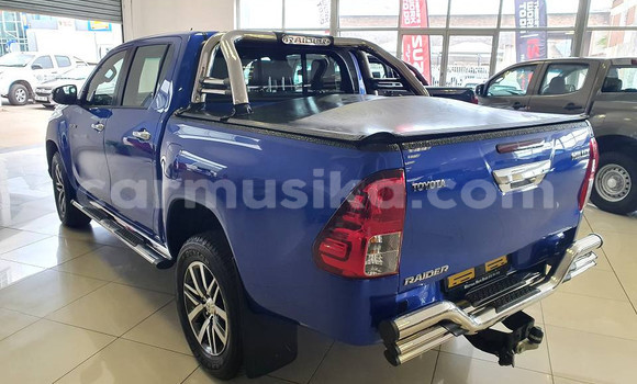 Tenga Tsaru Toyota Hilux Bhuruu Mota in Beitbridge in Matabeleland South Tenga Tsaru Toyota Hilux Bhuruu Mota in Beitbridge in Matabeleland South