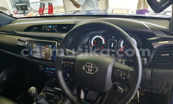 Tenga Tsaru Toyota Hilux Bhuruu Mota in Beitbridge in Matabeleland South Tenga Tsaru Toyota Hilux Bhuruu Mota in Beitbridge in Matabeleland South