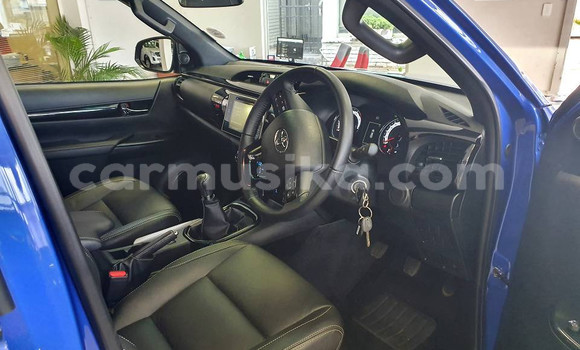 Tenga Tsaru Toyota Hilux Bhuruu Mota in Beitbridge in Matabeleland South Tenga Tsaru Toyota Hilux Bhuruu Mota in Beitbridge in Matabeleland South