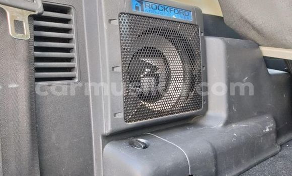 Acheter Occasion Voiture Mitsubishi Pajero Blanc à Beitbridge, Matabeleland South Acheter Occasion Voiture Mitsubishi Pajero Blanc à Beitbridge, Matabeleland South