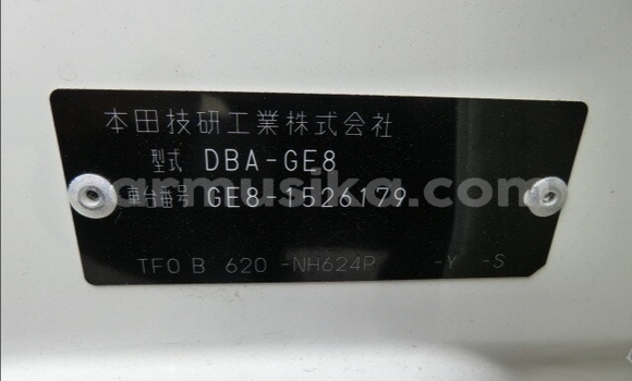 Acheter Occasion Voiture Honda Fit Blanc à Beitbridge, Matabeleland South Acheter Occasion Voiture Honda Fit Blanc à Beitbridge, Matabeleland South