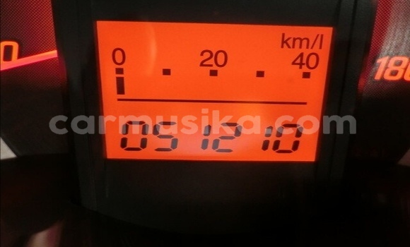 Acheter Occasion Voiture Honda Fit Blanc à Beitbridge, Matabeleland South Acheter Occasion Voiture Honda Fit Blanc à Beitbridge, Matabeleland South