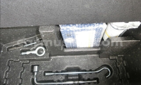 Acheter Occasion Voiture Honda Fit Blanc à Beitbridge, Matabeleland South Acheter Occasion Voiture Honda Fit Blanc à Beitbridge, Matabeleland South