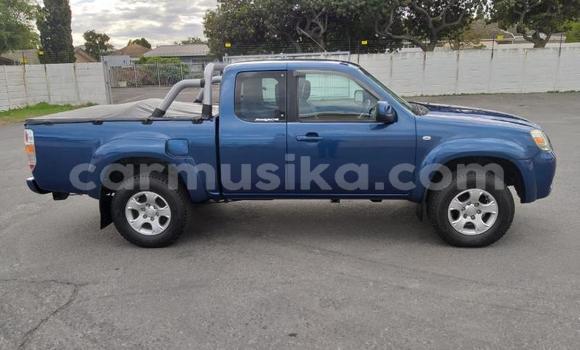 Nunua Ilio tumika Mazda BT-50 Bluu Gari ndani ya Beitbridge nchini Matabeleland Kusini