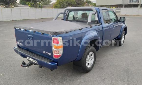 Acheter Occasion Voiture Mazda BT-50 Bleu à Beitbridge, Matabeleland South Acheter Occasion Voiture Mazda BT-50 Bleu à Beitbridge, Matabeleland South