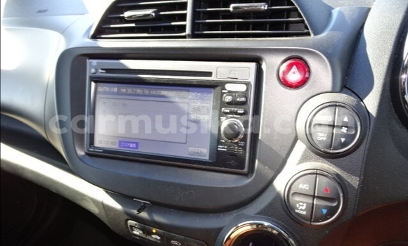 Nunua Ilio tumika Honda Fit Nyeupe Gari ndani ya Beitbridge nchini Matabeleland Kusini Nunua Ilio tumika Honda Fit Nyeupe Gari ndani ya Beitbridge nchini Matabeleland Kusini