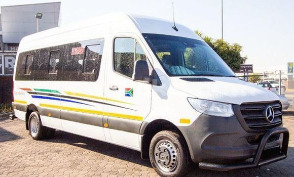 Nunua Ilio tumika Mercedes Viano Nyeupe Gari ndani ya Beitbridge nchini Matabeleland Kusini