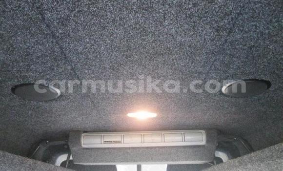 Acheter Occasion Voiture Mercedes Viano Blanc à Beitbridge, Matabeleland South Acheter Occasion Voiture Mercedes Viano Blanc à Beitbridge, Matabeleland South