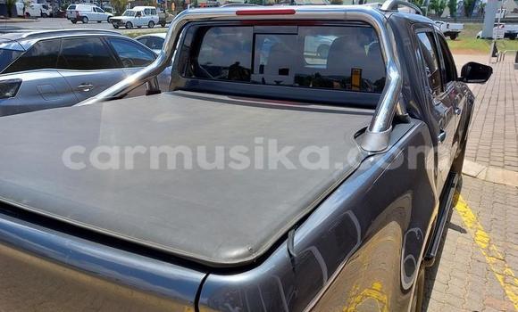 Tenga Tsaru Mercedes‒Benz X-klasse Concept Bhuruu Mota in Beitbridge in Matabeleland South Tenga Tsaru Mercedes‒Benz X-klasse Concept Bhuruu Mota in Beitbridge in Matabeleland South