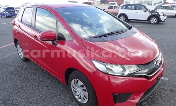 Nunua Ilio tumika Honda Fit Nyekundu Gari ndani ya Beitbridge nchini Matabeleland Kusini