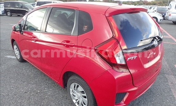 Acheter Occasion Voiture Honda Fit Rouge à Beitbridge, Matabeleland South Acheter Occasion Voiture Honda Fit Rouge à Beitbridge, Matabeleland South