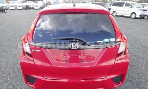 Acheter Occasion Voiture Honda Fit Rouge à Beitbridge, Matabeleland South Acheter Occasion Voiture Honda Fit Rouge à Beitbridge, Matabeleland South