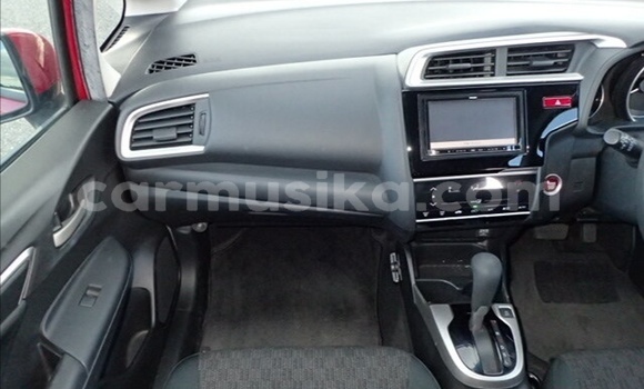 Acheter Occasion Voiture Honda Fit Rouge à Beitbridge, Matabeleland South Acheter Occasion Voiture Honda Fit Rouge à Beitbridge, Matabeleland South