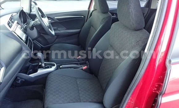 Acheter Occasion Voiture Honda Fit Rouge à Beitbridge, Matabeleland South Acheter Occasion Voiture Honda Fit Rouge à Beitbridge, Matabeleland South