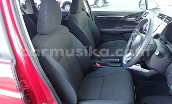 Acheter Occasion Voiture Honda Fit Rouge à Beitbridge, Matabeleland South Acheter Occasion Voiture Honda Fit Rouge à Beitbridge, Matabeleland South