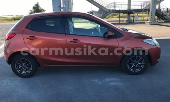 Acheter Occasion Voiture Mazda Demio Beige à Beitbridge, Matabeleland South Acheter Occasion Voiture Mazda Demio Beige à Beitbridge, Matabeleland South