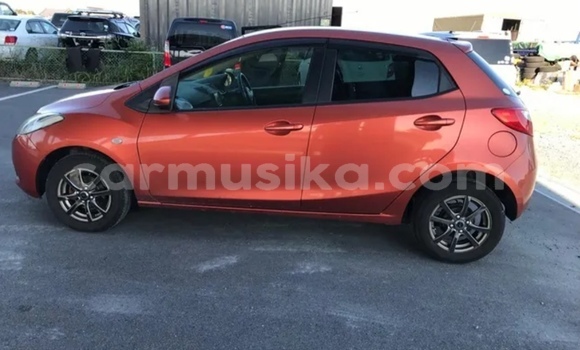 Acheter Occasion Voiture Mazda Demio Beige à Beitbridge, Matabeleland South Acheter Occasion Voiture Mazda Demio Beige à Beitbridge, Matabeleland South