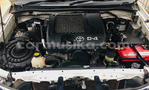 Acheter Occasion Voiture Toyota Hilux Blanc à Beitbridge, Matabeleland South Acheter Occasion Voiture Toyota Hilux Blanc à Beitbridge, Matabeleland South