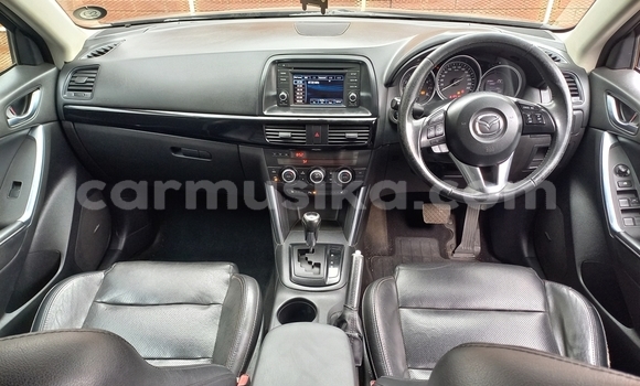 Nunua Ilio tumika Mazda CX-5 Nyingine Gari ndani ya Beitbridge nchini Matabeleland Kusini Nunua Ilio tumika Mazda CX-5 Nyingine Gari ndani ya Beitbridge nchini Matabeleland Kusini