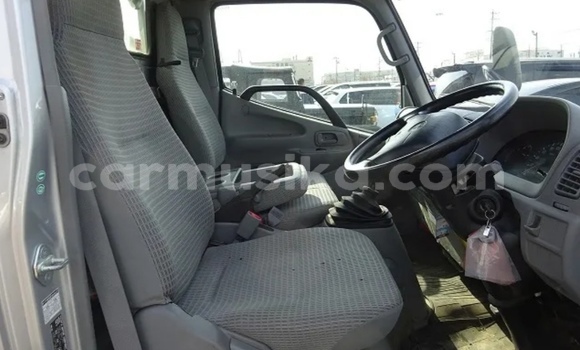 Acheter Occasion Utilitaire Toyota Dyna Gris à Beitbridge, Matabeleland South Acheter Occasion Utilitaire Toyota Dyna Gris à Beitbridge, Matabeleland South