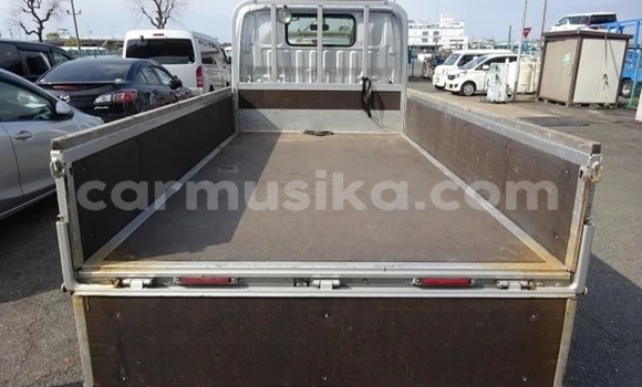 Acheter Occasion Utilitaire Toyota Dyna Gris à Beitbridge, Matabeleland South Acheter Occasion Utilitaire Toyota Dyna Gris à Beitbridge, Matabeleland South