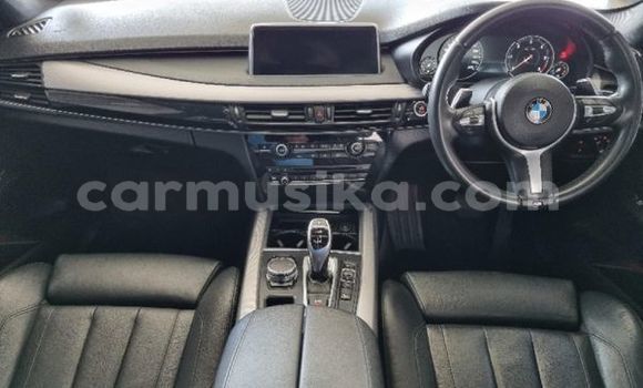 Acheter Occasion Voiture BMW X5 Blanc à Beitbridge, Matabeleland South Acheter Occasion Voiture BMW X5 Blanc à Beitbridge, Matabeleland South