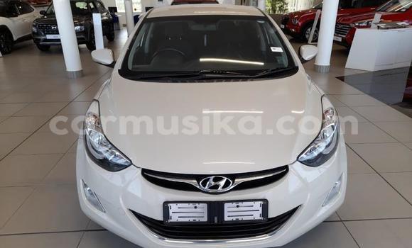 Acheter Occasion Voiture Hyundai Elantra Blanc à Beitbridge, Matabeleland South Acheter Occasion Voiture Hyundai Elantra Blanc à Beitbridge, Matabeleland South