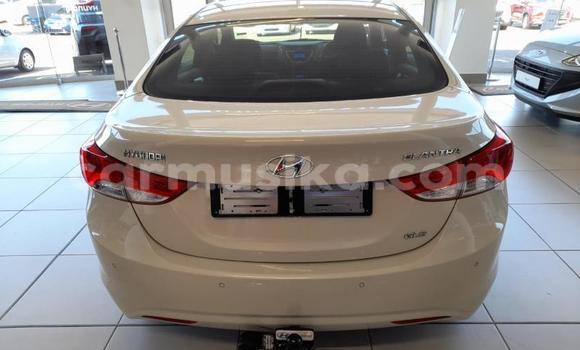 Acheter Occasion Voiture Hyundai Elantra Blanc à Beitbridge, Matabeleland South Acheter Occasion Voiture Hyundai Elantra Blanc à Beitbridge, Matabeleland South