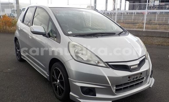 Buy Used Honda Fit Silver Car in Beitbridge in Matabeleland South