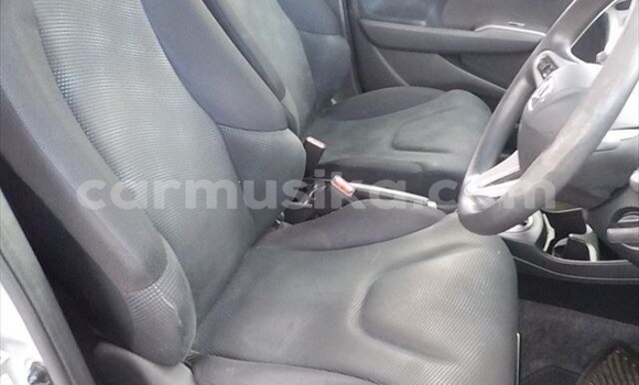 Acheter Occasion Voiture Honda Fit Gris à Beitbridge, Matabeleland South Acheter Occasion Voiture Honda Fit Gris à Beitbridge, Matabeleland South