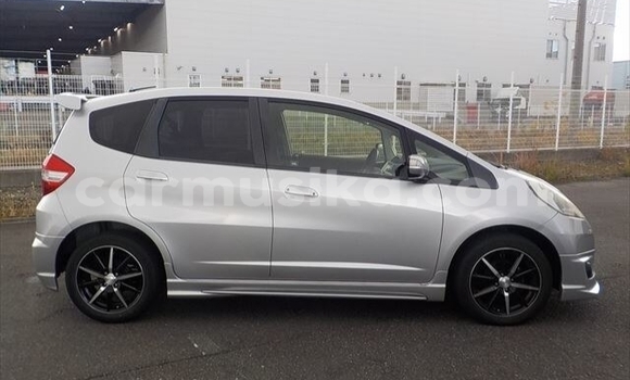 Acheter Occasion Voiture Honda Fit Gris à Beitbridge, Matabeleland South Acheter Occasion Voiture Honda Fit Gris à Beitbridge, Matabeleland South