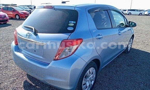 Acheter Occasion Voiture Toyota Vitz Bleu à Beitbridge, Matabeleland South Acheter Occasion Voiture Toyota Vitz Bleu à Beitbridge, Matabeleland South