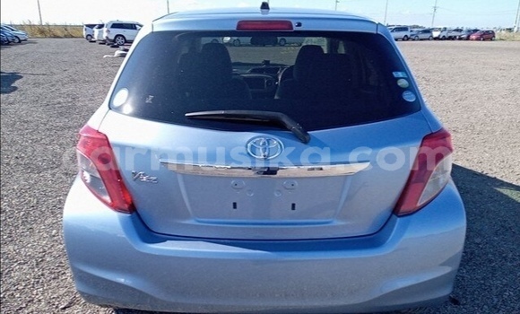 Acheter Occasion Voiture Toyota Vitz Bleu à Beitbridge, Matabeleland South Acheter Occasion Voiture Toyota Vitz Bleu à Beitbridge, Matabeleland South