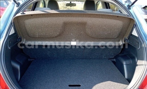 Acheter Occasion Voiture Toyota Vitz Bleu à Beitbridge, Matabeleland South Acheter Occasion Voiture Toyota Vitz Bleu à Beitbridge, Matabeleland South